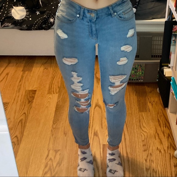 Garage Ripped Jeans - Picture 2 of 7